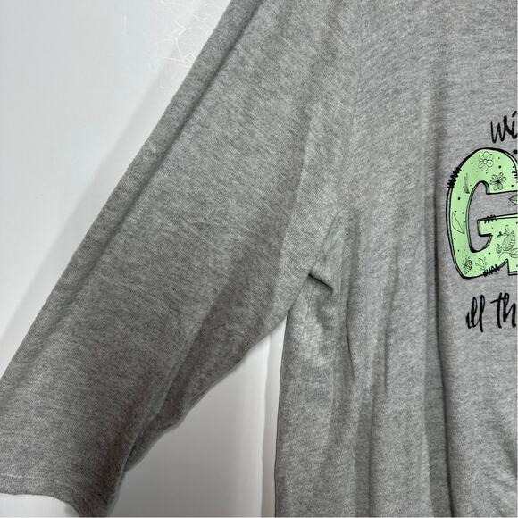 Cato Lightweight Sweater Top Bible Phrase Graphic Print Crochet Flower Sz 18/20W - Picture 5 of 9